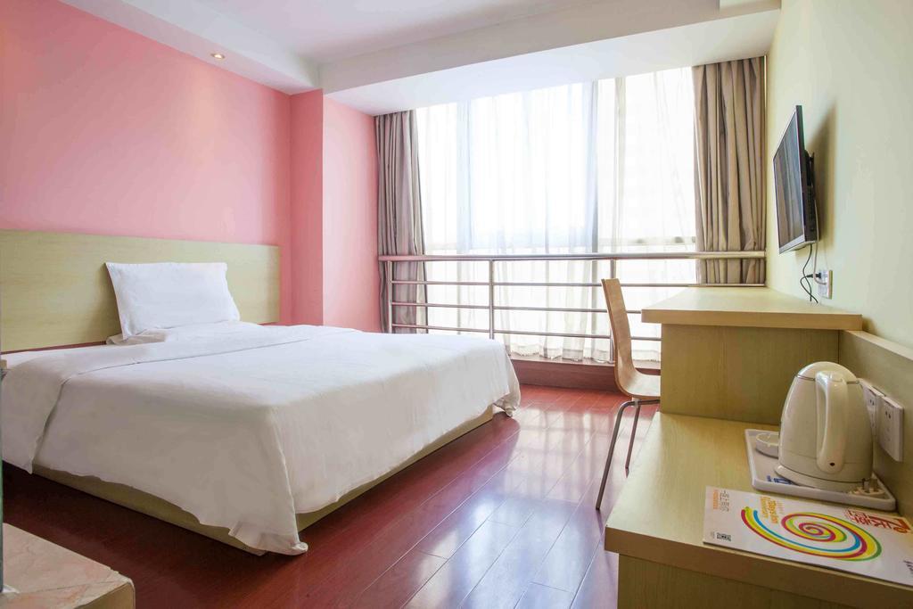 7Days Inn Zhuzhou Central Square Room photo